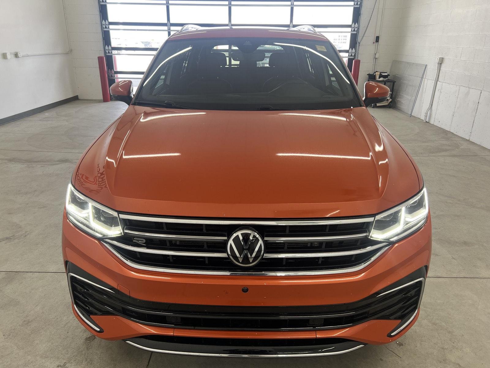 2022 Volkswagen Tiguan SEL R-LINE - Photo 12