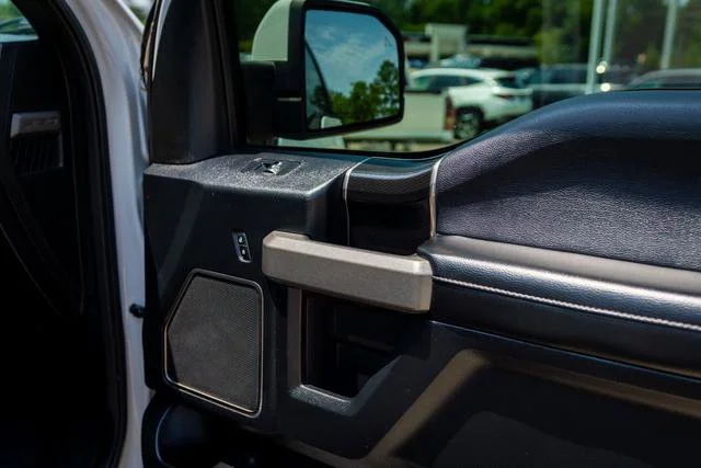 Used 2017 Oxford White Ford Raptor image 26
