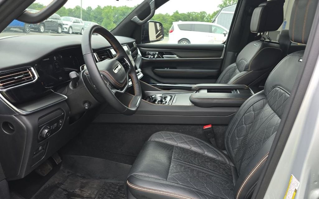 Used 2025 Silver Jeep Series III image 5