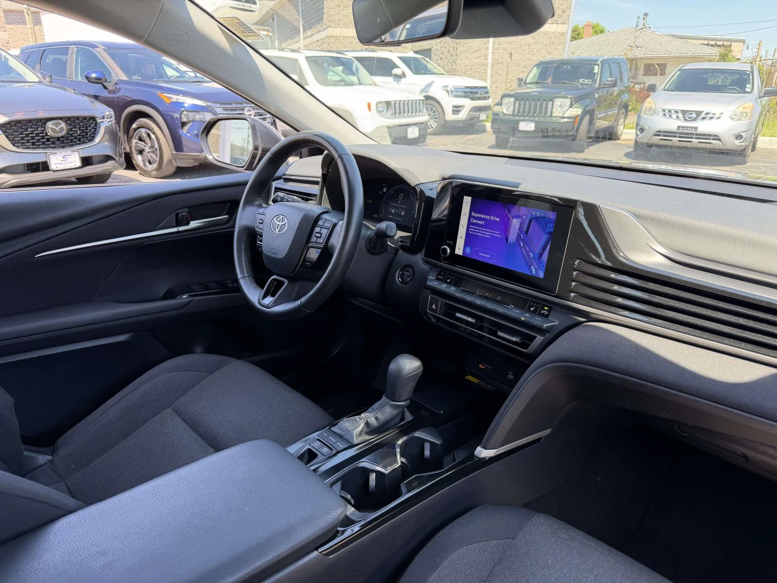 2025 Toyota Camry LE - Photo 12