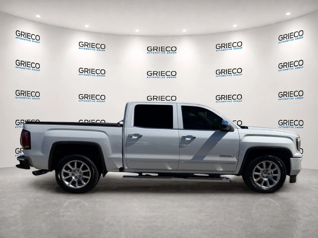 Used 2018 White GMC Denali image 6