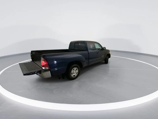 Used 2013 Blue Toyota Base image 8