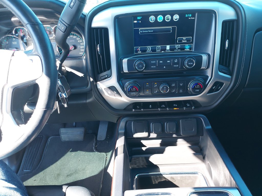Used 2018 Black GMC SLT image 20