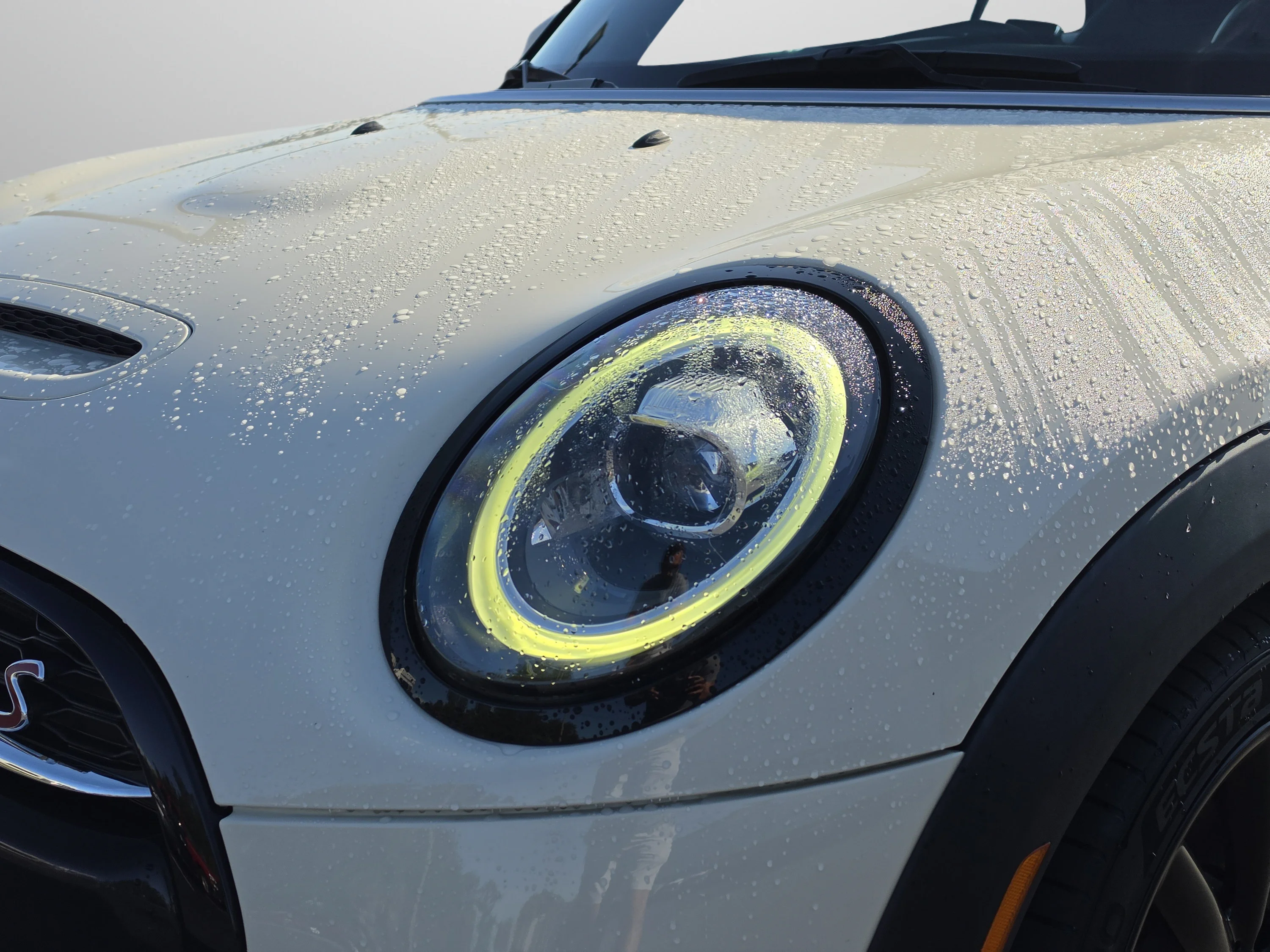 Used 2019 Pepper White MINI Cooper S image 13