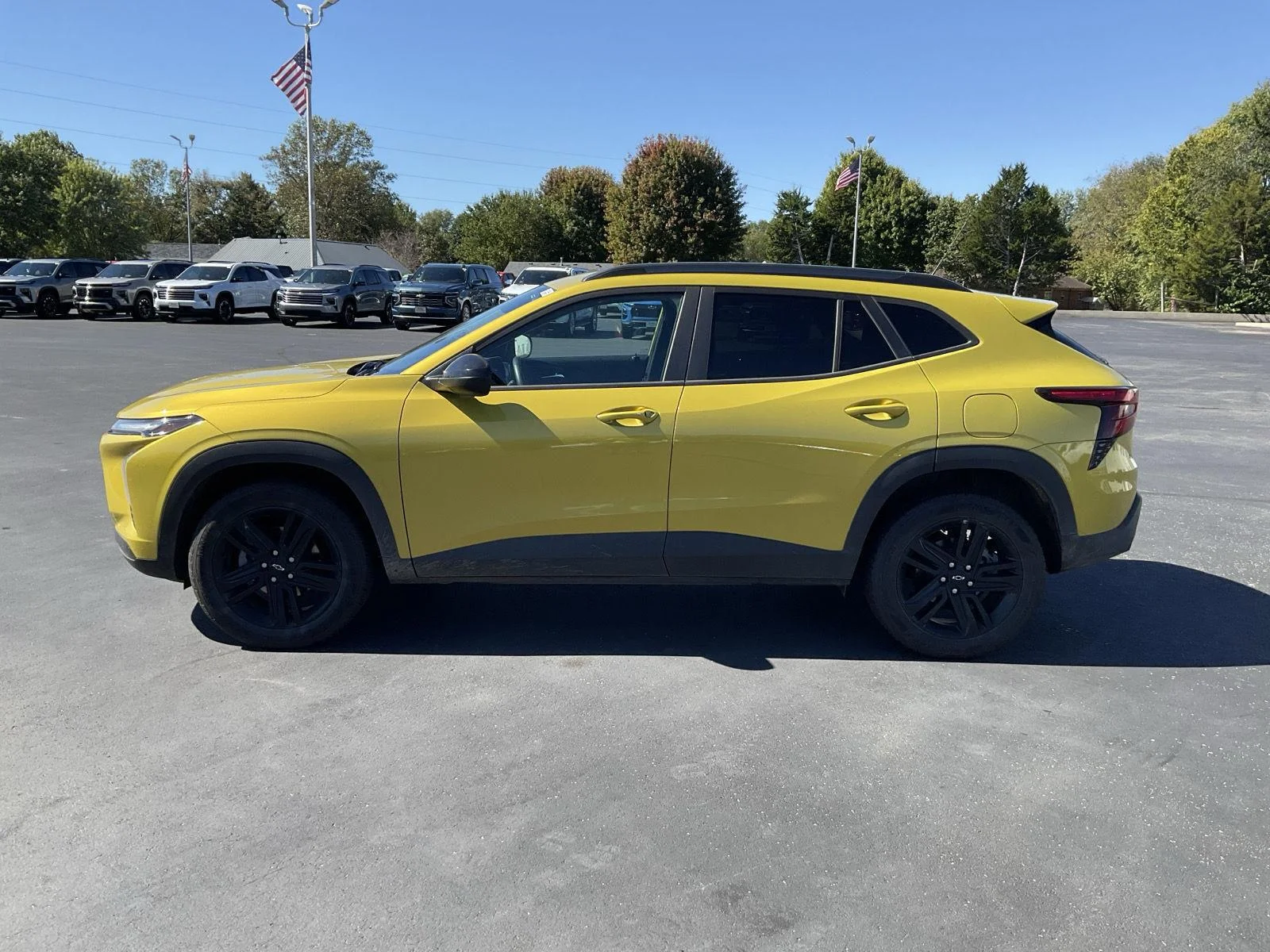Used 2024 Nitro Yellow Metallic Chevrolet ACTIV image 4