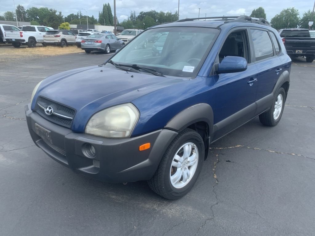 Used 2006 Nautical Blue/Cool Gray Cladding Hyundai GLS image 1