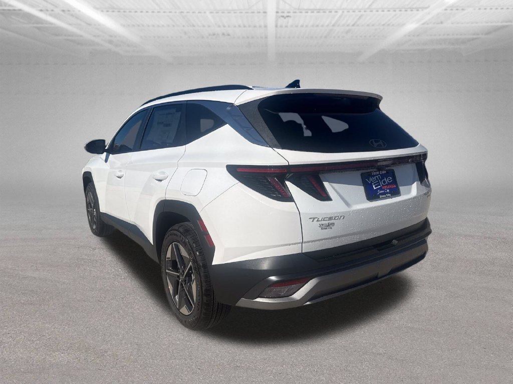 New 2026 White Hyundai SEL Premium image 3