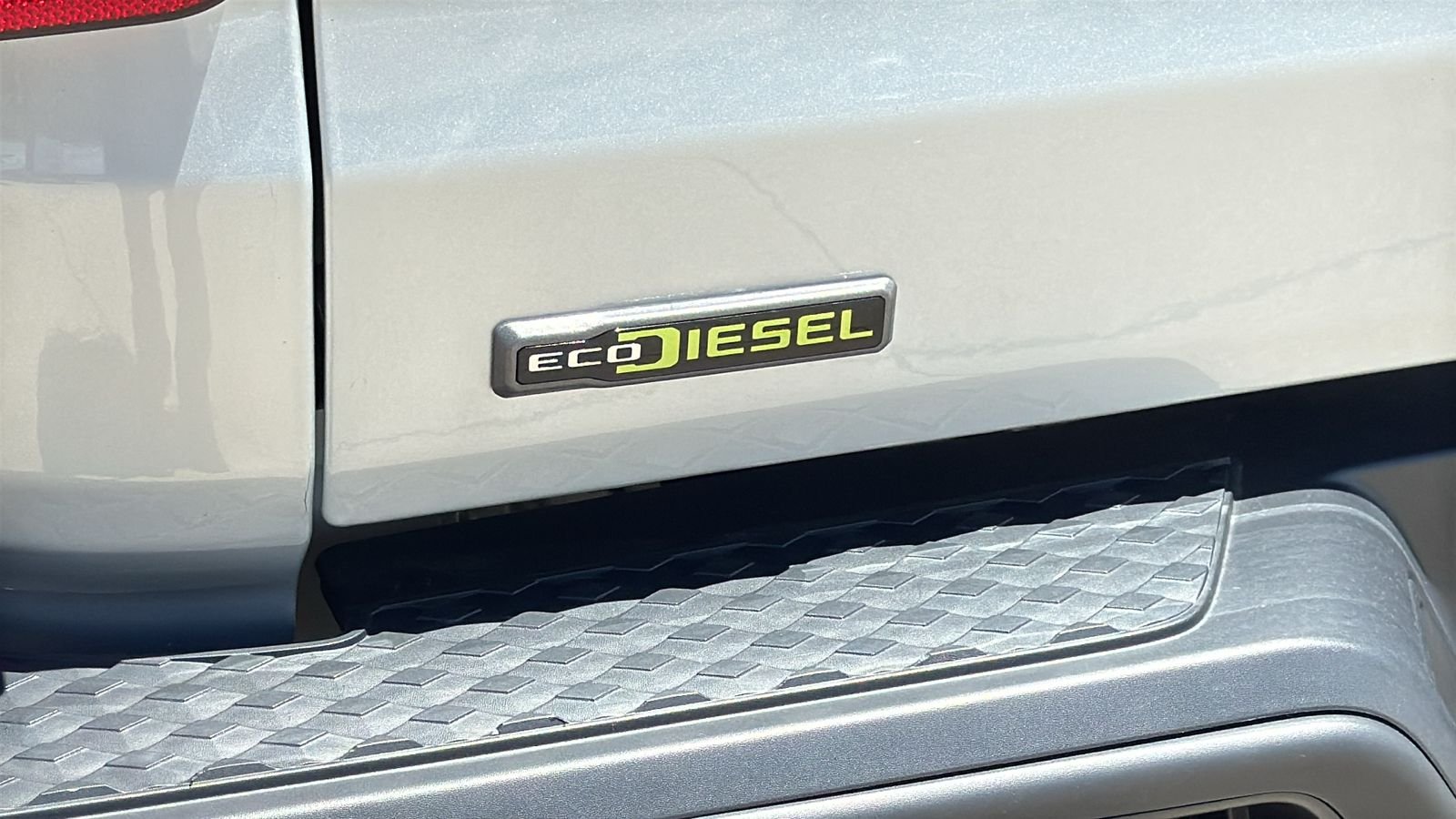 Certified Used 2022 Silver Jeep Sport image 12