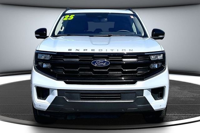 Used 2025 Ford Expedition Active with VIN 1FMJU1J83SEA01079 for sale in Kansas City