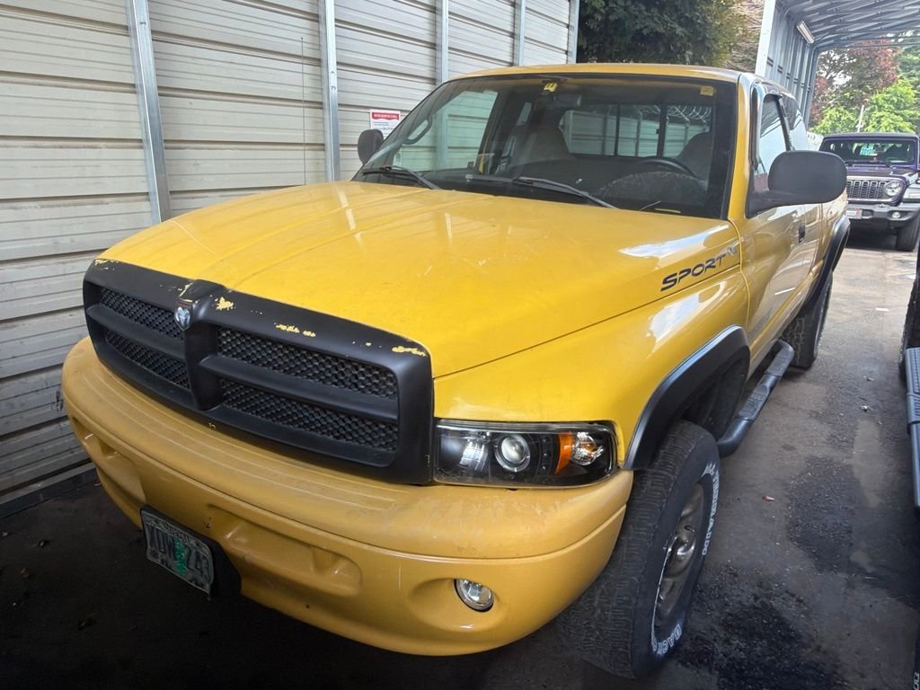 Used 2000 Solar Yellow Clearcoat Dodge SLT image 7