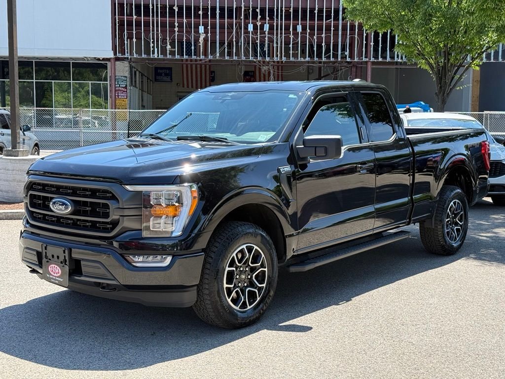 Used 2023 Black Ford XLT image 1
