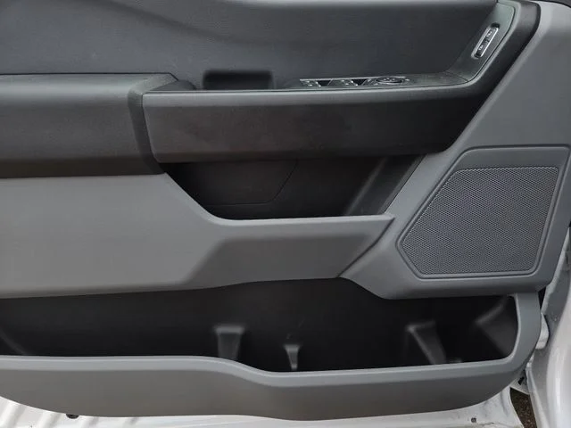 New 2026 Oxford White Ford F-250® XL image 32