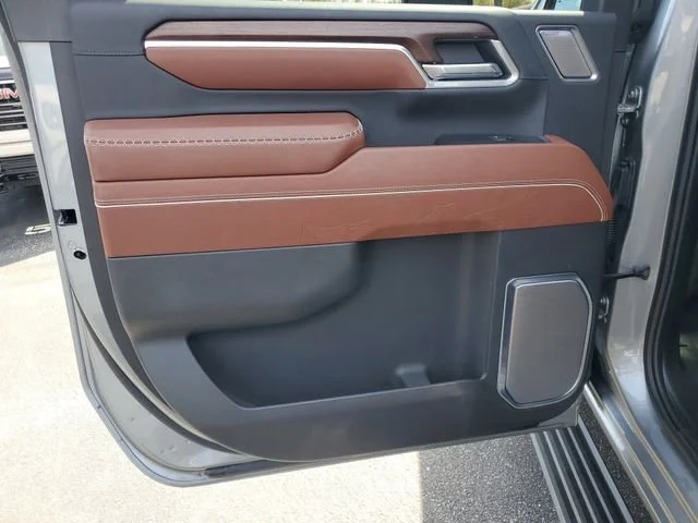 Used 2025 Sterling Metallic GMC Denali Ultimate image 26