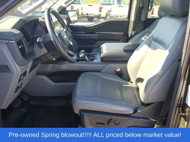Used 2025 Black Ford Flash image 24
