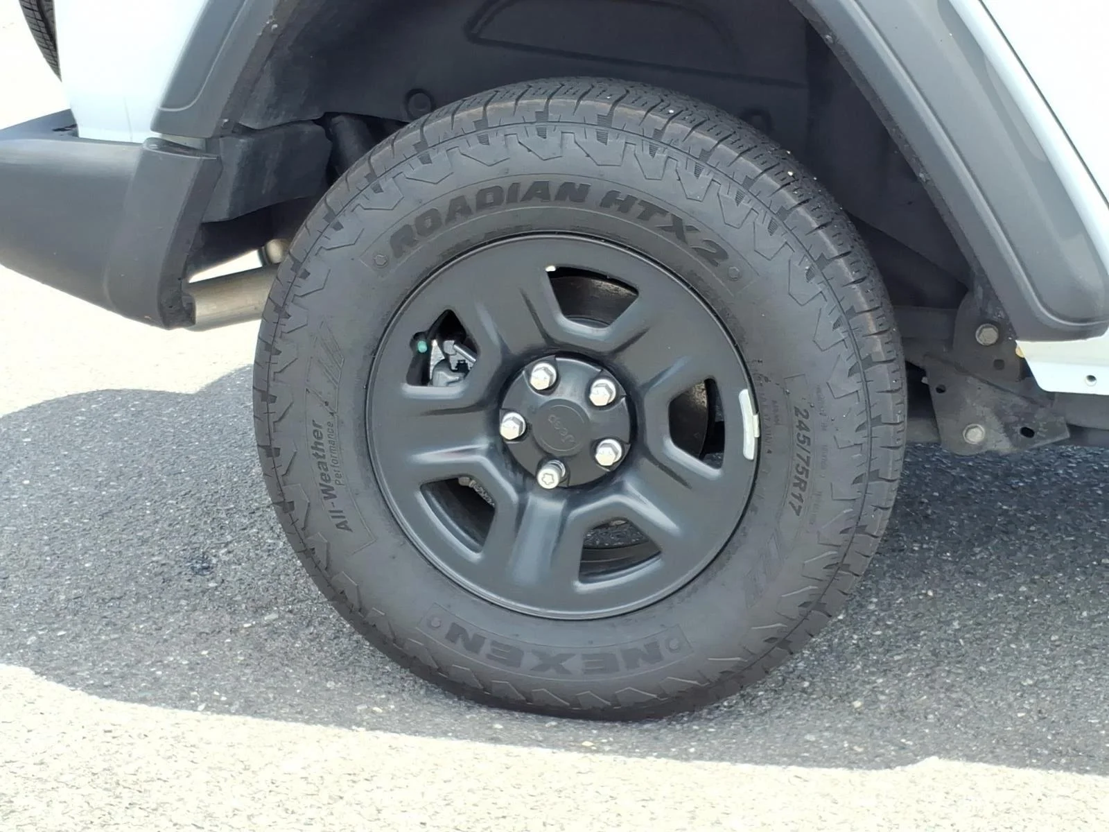 Used 2025 Bright White Clearcoat Jeep Sport image 11