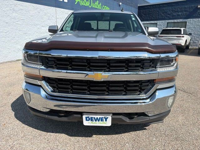Used 2016 Silver Ice Metallic Chevrolet LT image 7