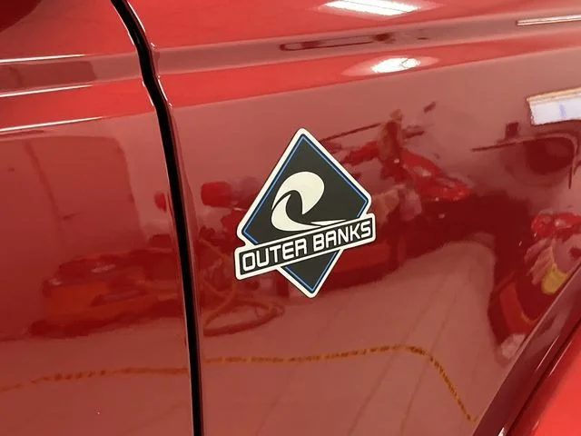 New 2026 Ruby Red Metallic Tinted Clearcoat Ford Outer Banks image 13