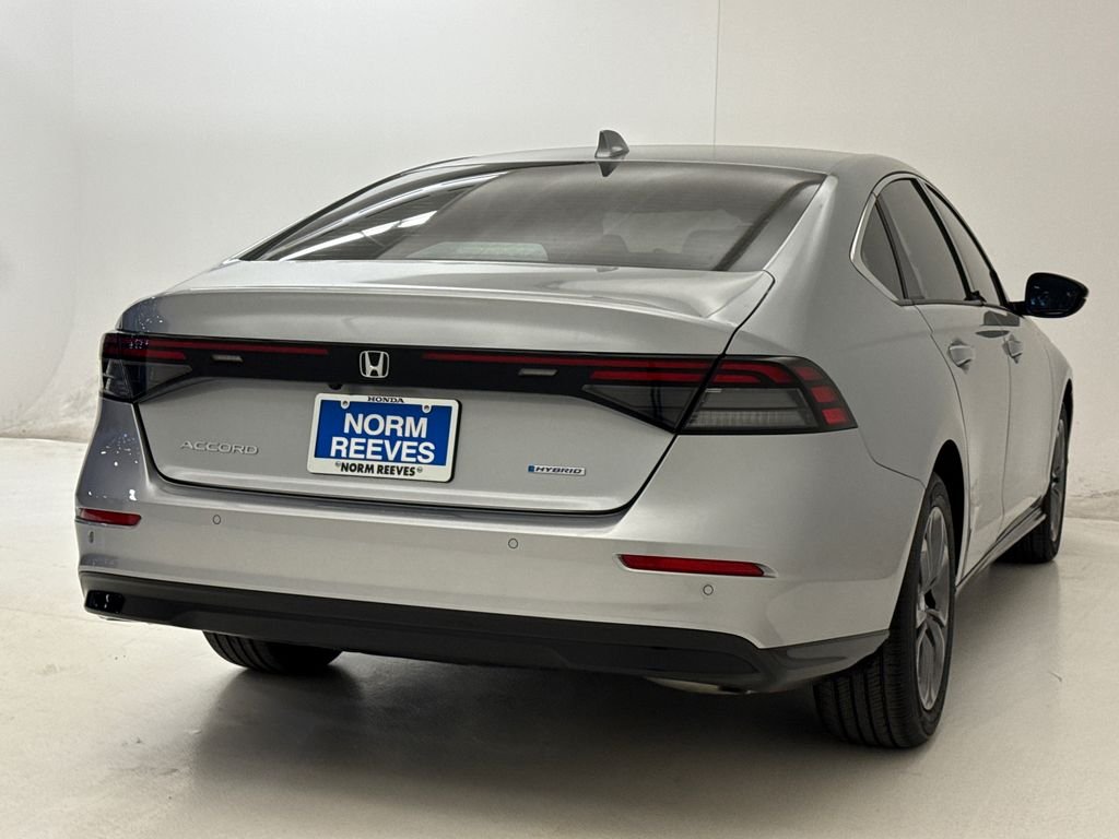 2026 Honda Accord Hybrid EX-L - Photo 9