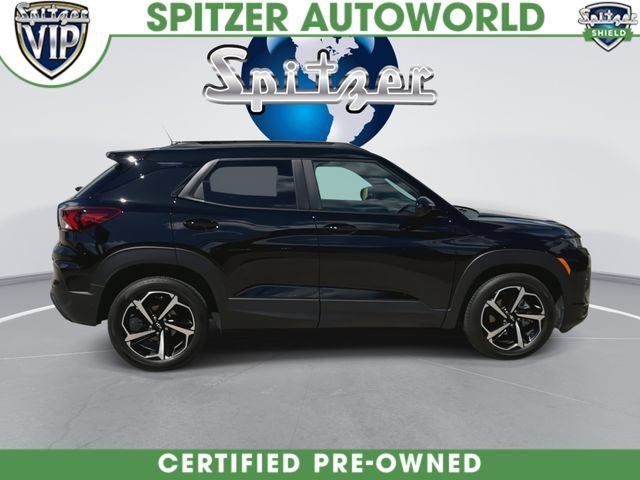 Used 2022 MOSAIC BLACK METALLIC Chevrolet RS image 10