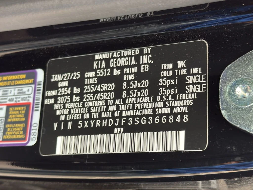 Used 2025 Black Kia EX image 33