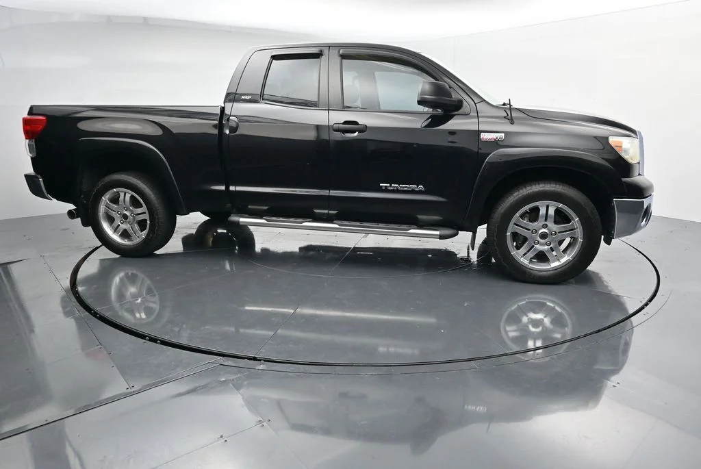 Used 2010 Black Toyota Grade image 9