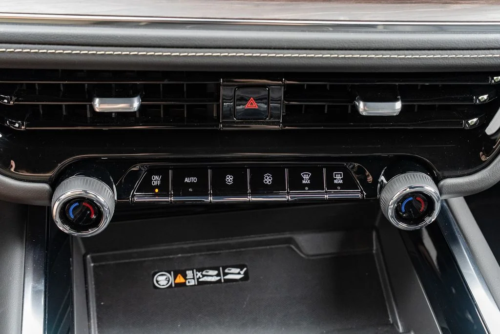 Used 2026 Black Chevrolet Premier image 19