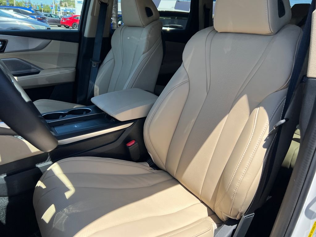 New 2026 Platinum White Pearl Acura Technology Package image 15