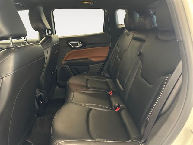 Used 2025 White Jeep Limited image 13