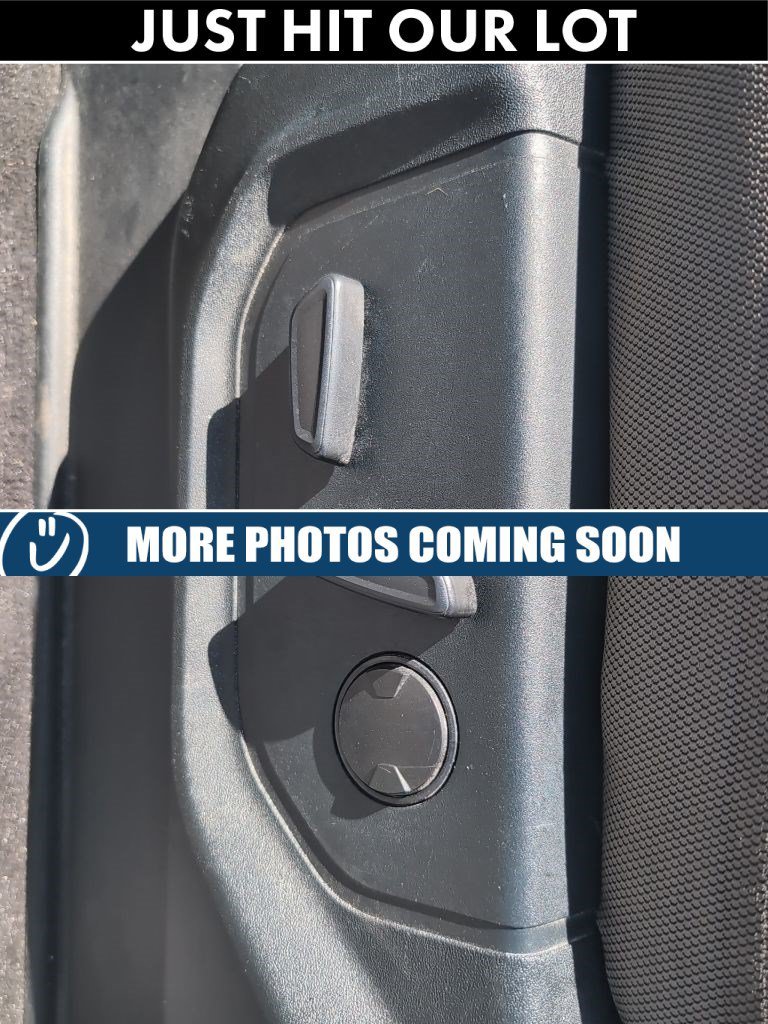Used 2020 Agate Black Metallic Ford XLT image 14