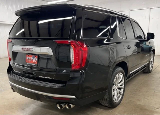 Used 2024 Black GMC Denali image 6