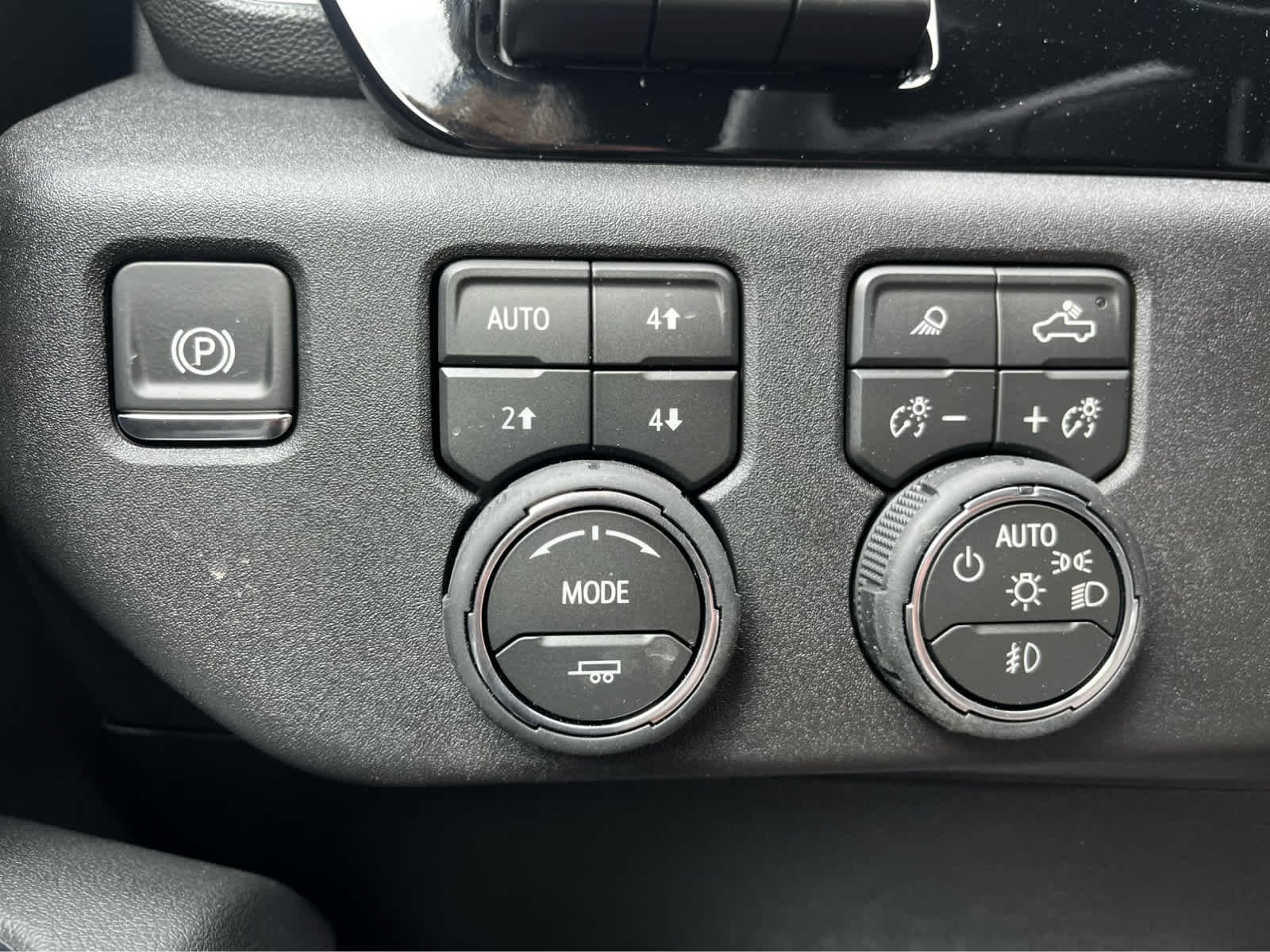 2026 Chevrolet Silverado 3500 HD High Country - Photo 23