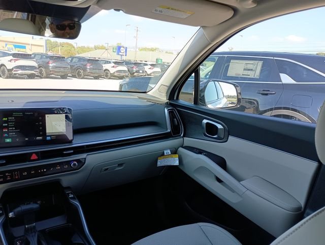 Used 2026 White Kia X-Line EX image 11