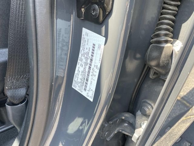 Used 2021 Lithium Gray Metallic Ford Lariat image 24