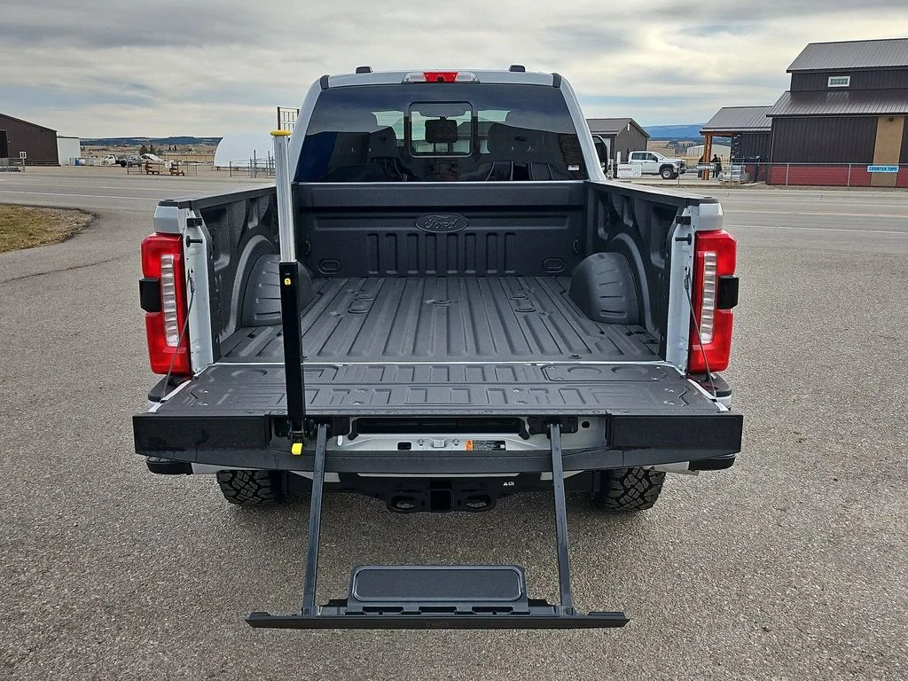 New 2026 Avalanche Ford F-250® Lariat® image 23