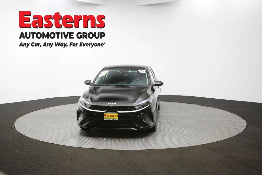 Used 2022 Black Kia LXS image 50