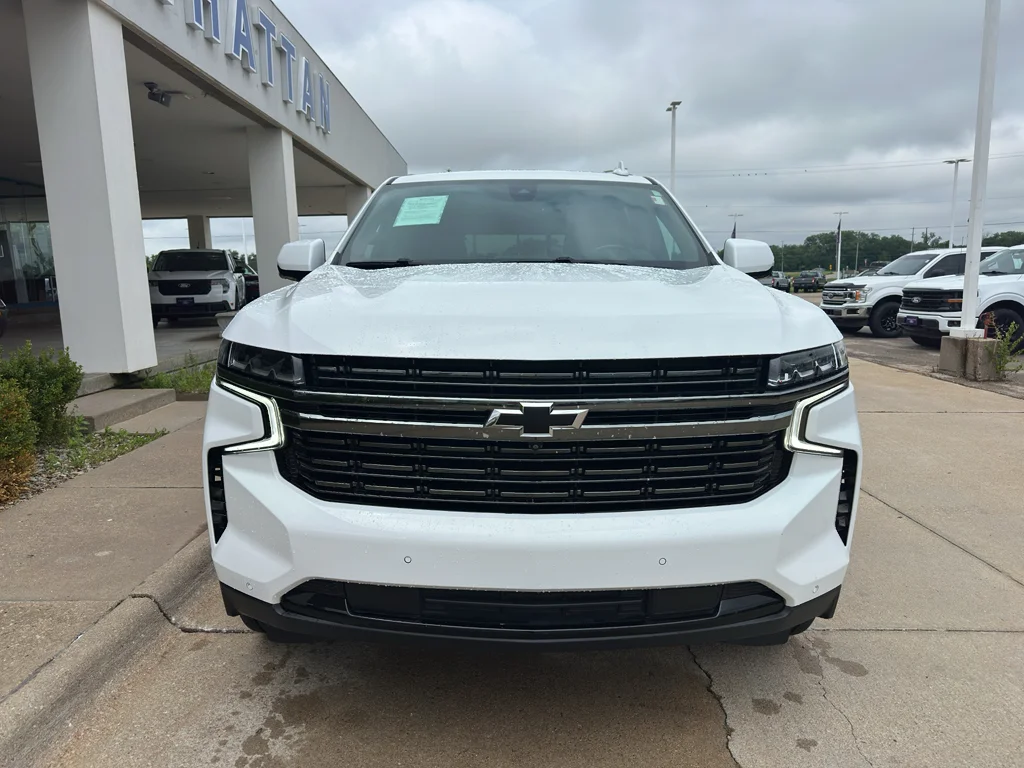 Used 2021 Summit White Chevrolet RST image 12