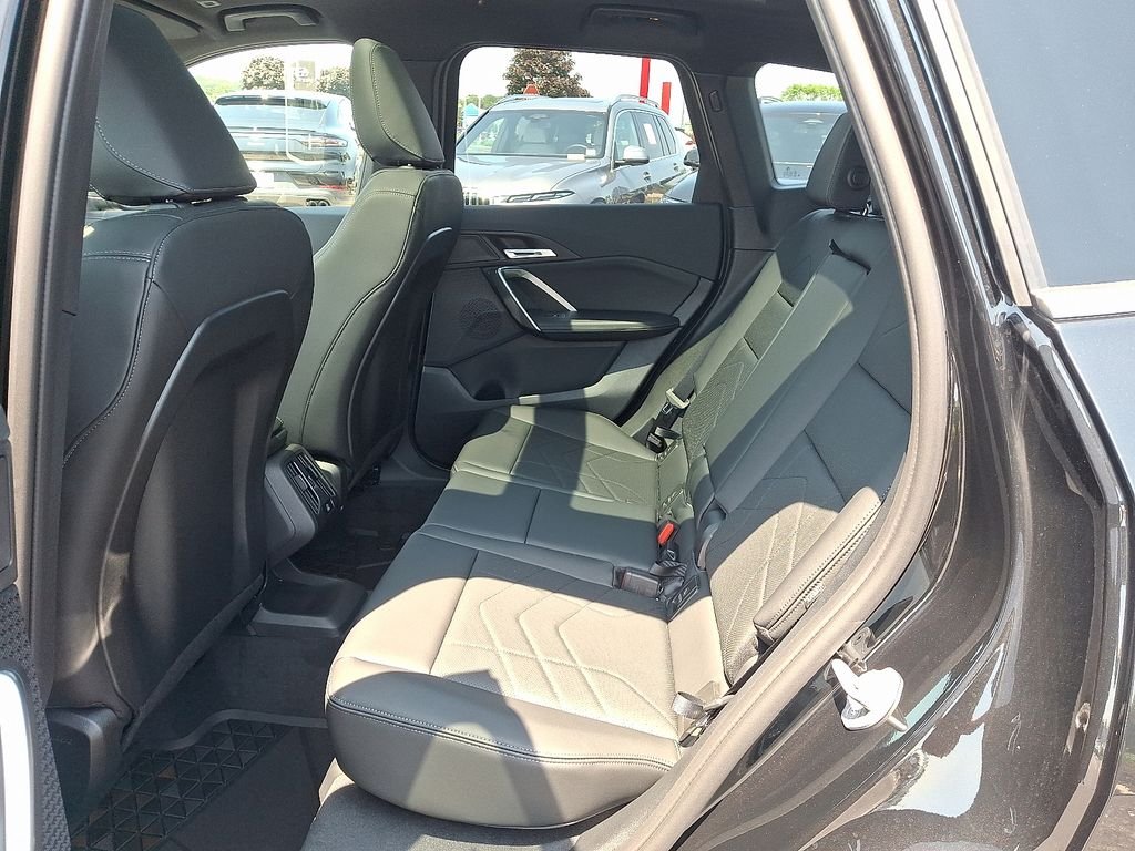 New 2026 Black Sapphire Metallic BMW xDrive28i image 5