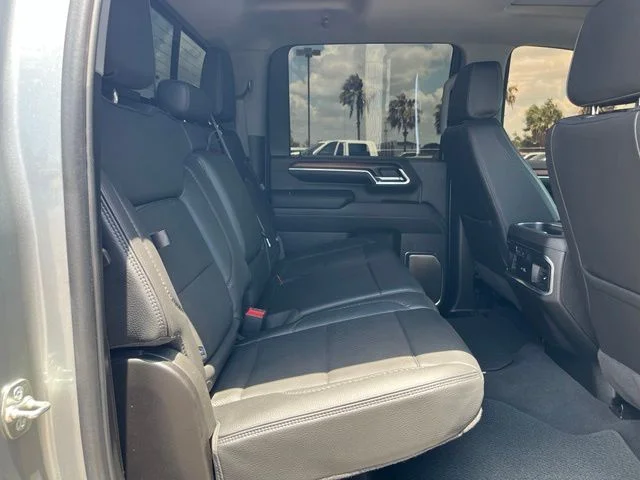 Used 2025 Silver GMC Denali image 22