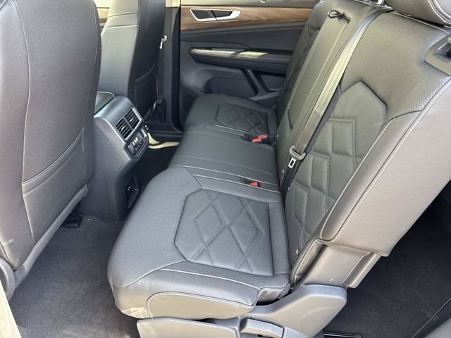 New 2026 Gray Volkswagen SE w/Technology image 27