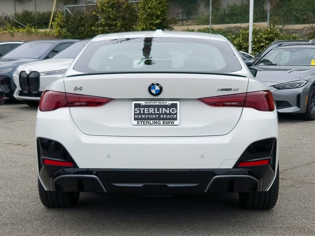 New 2026 Alpine White BMW xDrive40 image 19