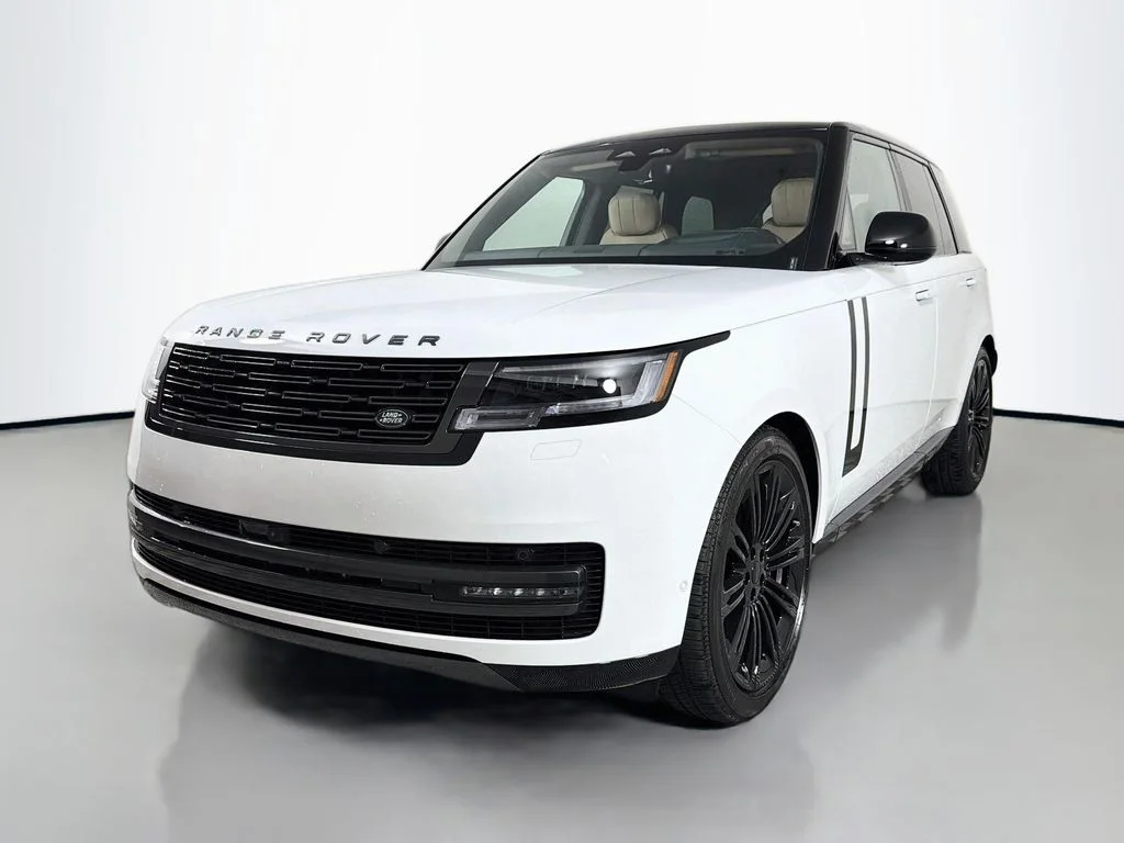 New 2026 Fuji White Land Rover SE image 1