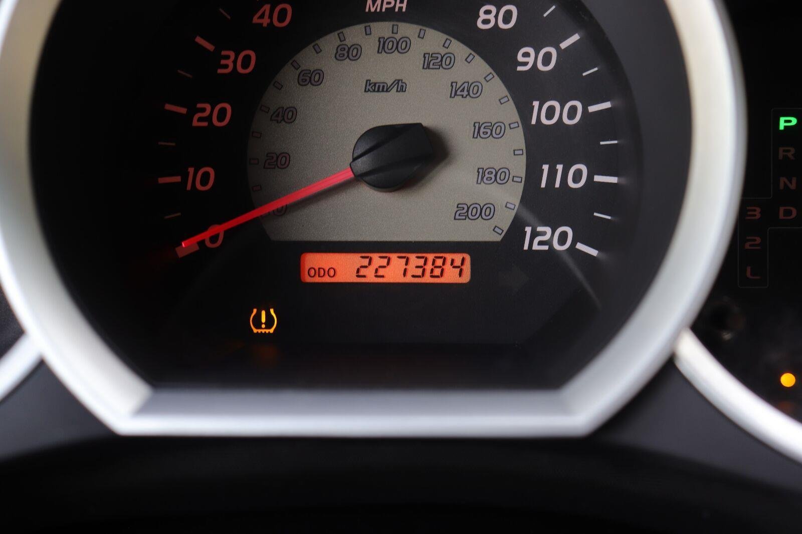 Used 2008 Silver Streak Mica Toyota Base image 22