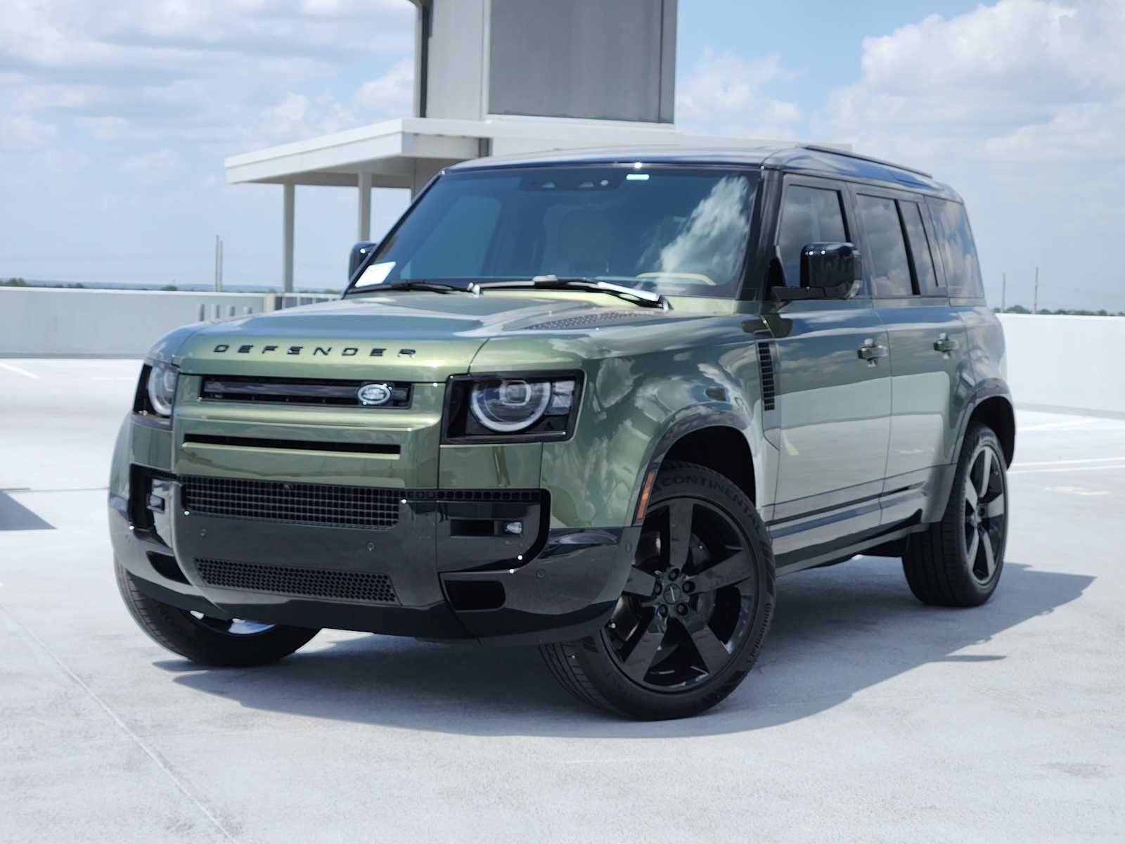 2026 LAND ROVER Defender 110 X-Dynamic SE