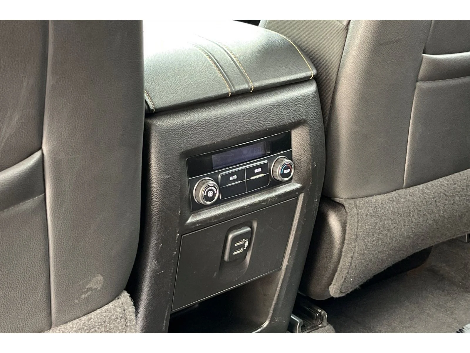 Used 2021 Mosaic Black Metallic Chevrolet LT Leather image 41