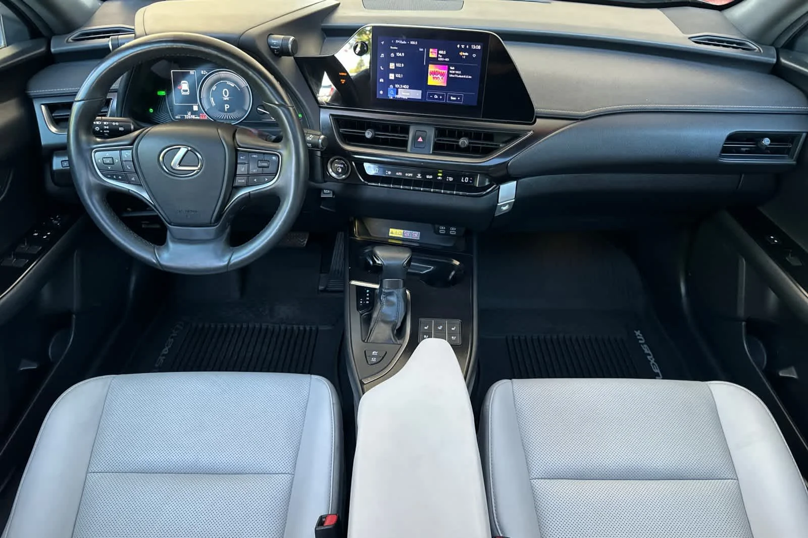 Certified Used 2023 CAVIAR Lexus Premium image 3