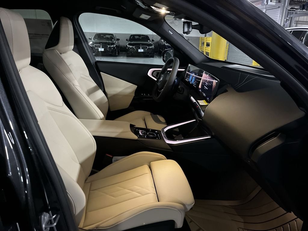 Used 2026 Dark Graphite BMW 30 xDrive image 25