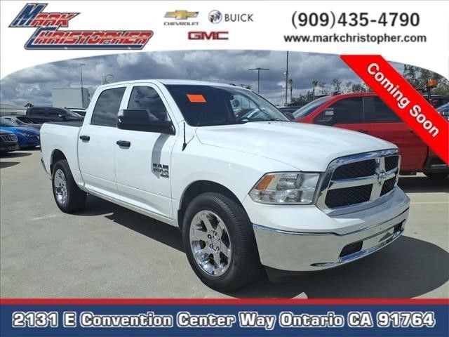 2022 RAM 1500 Classic Tradesman Crew Cab 5'7's photo