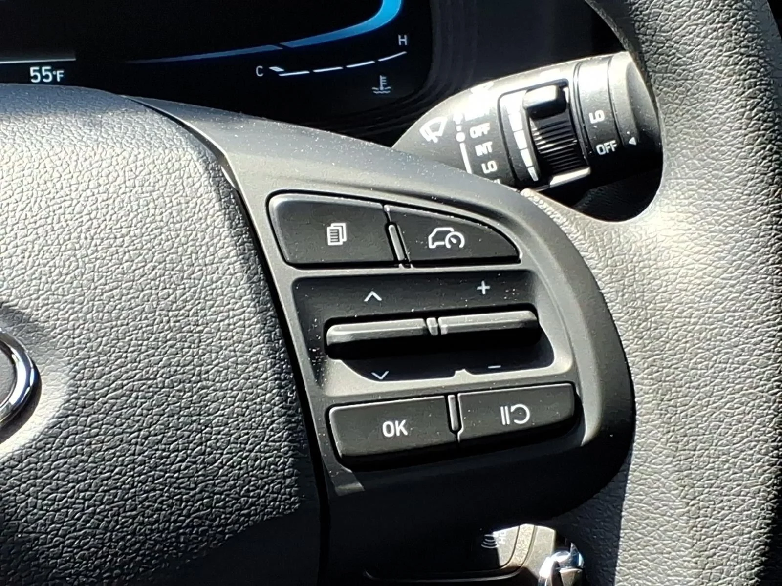 New 2026 Ecotronic Gray Hyundai SE image 17