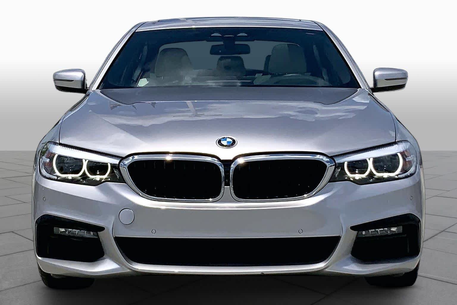Used 2019 Rhodonite Silver Metallic BMW 540i image 3
