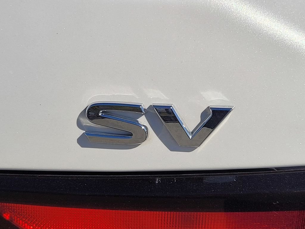 Certified Used 2023 Aspen White Nissan SV image 10